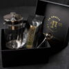 Give the perfect gift: a French press, specialty coffee and a spoon that doubles up as a clip!